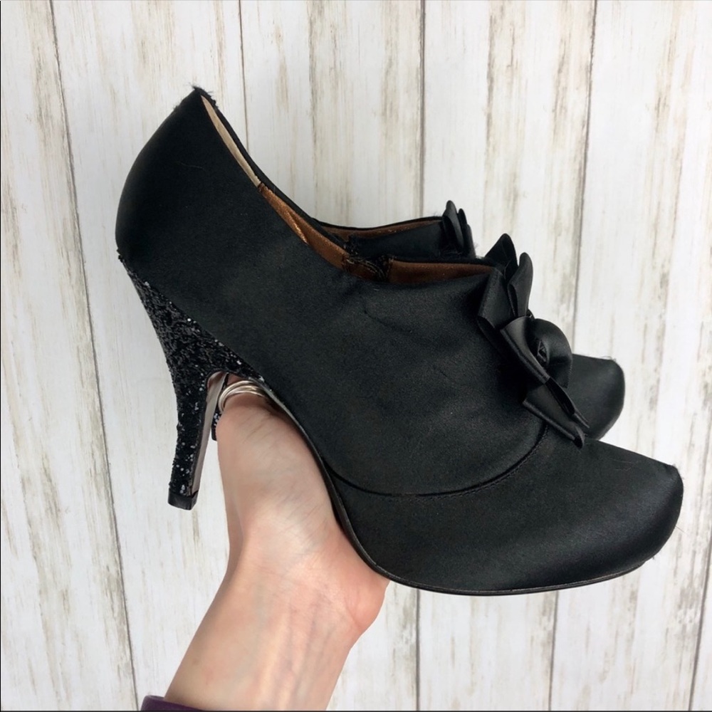 Poetic License Sparkle Heel Black Satin Pumps